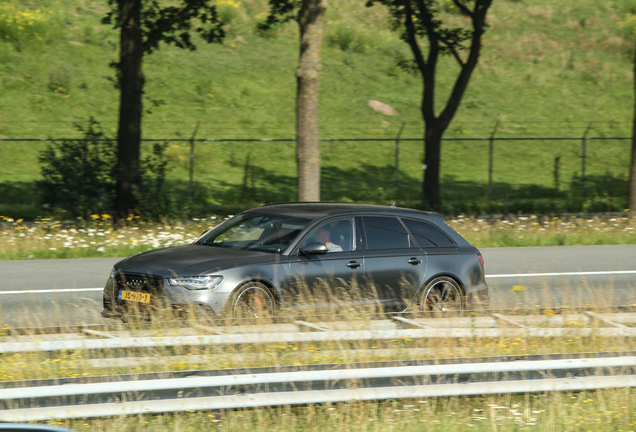 Audi RS6 Avant C7