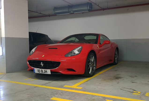 Ferrari California