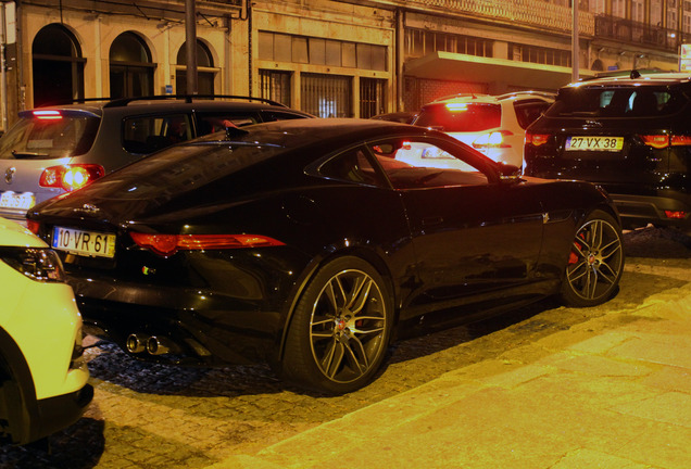 Jaguar F-TYPE R Coupé