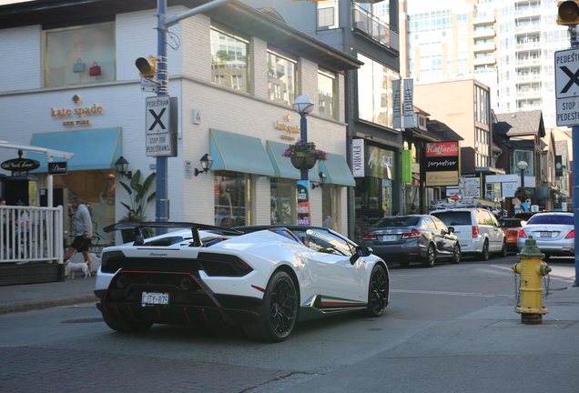 Lamborghini Huracán LP640-4 Performante Spyder