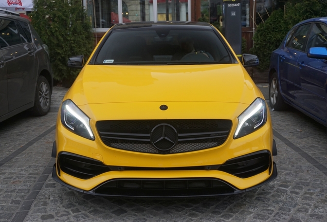 Mercedes-AMG A 45 W176 2015