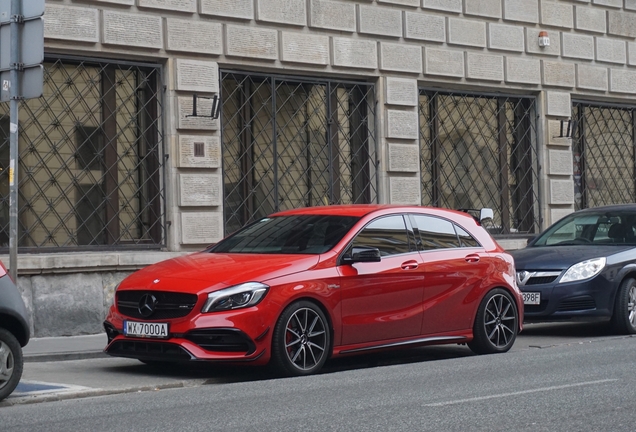 Mercedes-AMG A 45 W176 2015