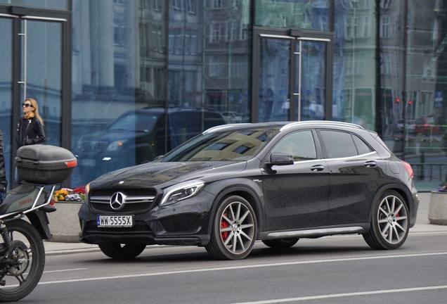 Mercedes-Benz GLA 45 AMG X156