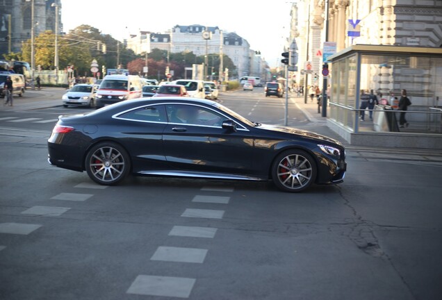 Mercedes-Benz S 63 AMG Coupé C217