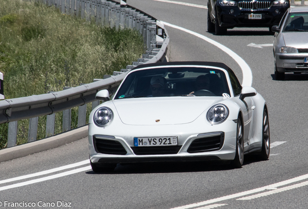 Porsche 991 Carrera 4S Cabriolet MkII