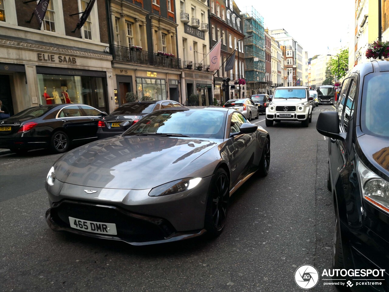 Aston Martin V8 Vantage 2018