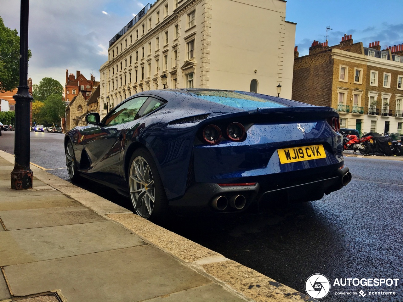 Ferrari 812 Superfast