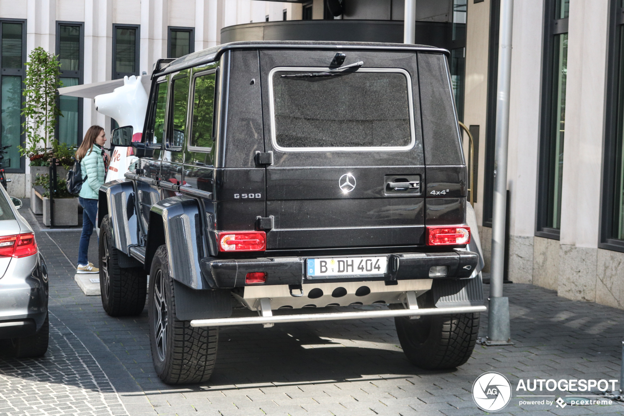 Mercedes-Benz G 500 4X4²