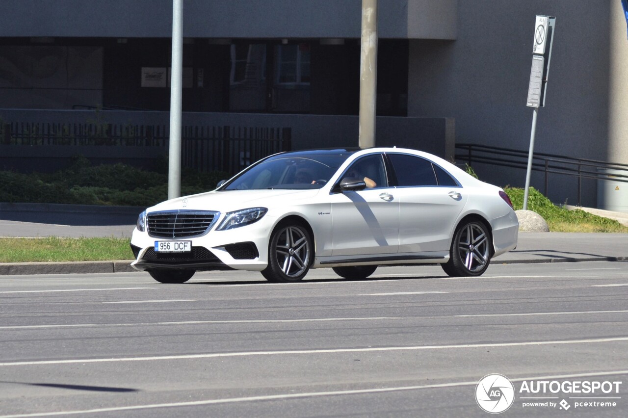 Mercedes-Benz S 63 AMG V222