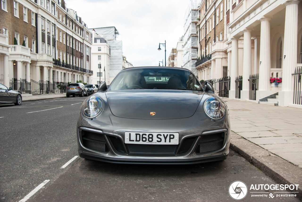 Porsche 991 Carrera 4 GTS Cabriolet MkII