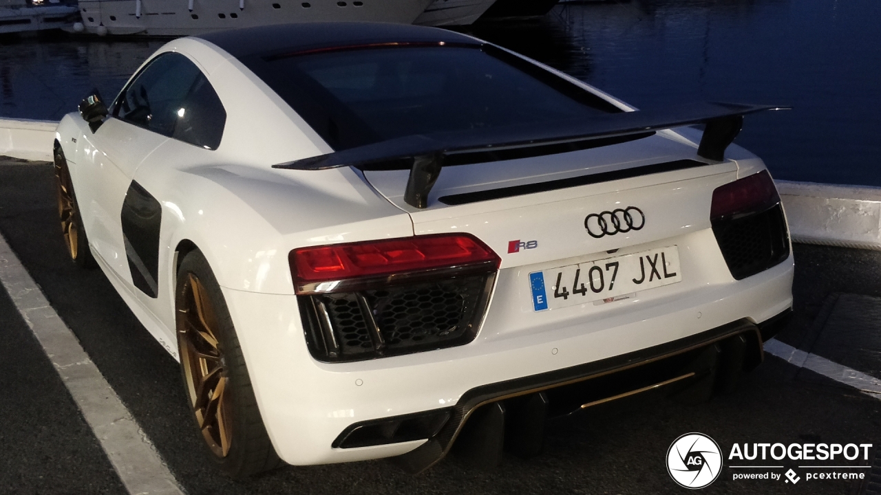 Audi R8 V10 Plus 2015