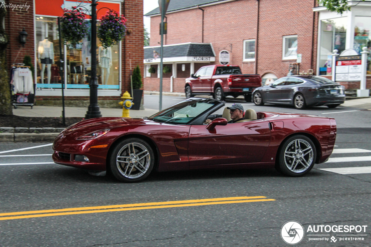 Chevrolet Corvette C6 Convertible