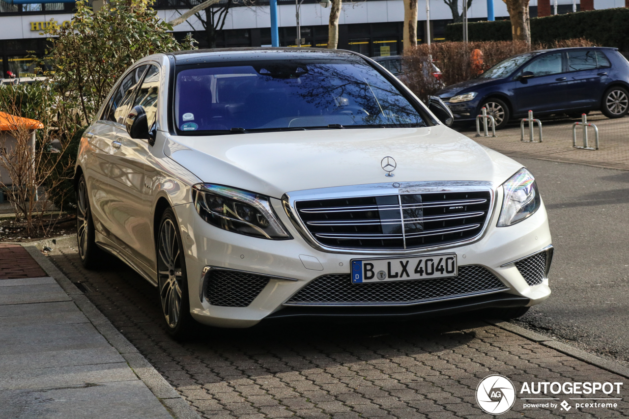 Mercedes-Benz S 65 AMG V222