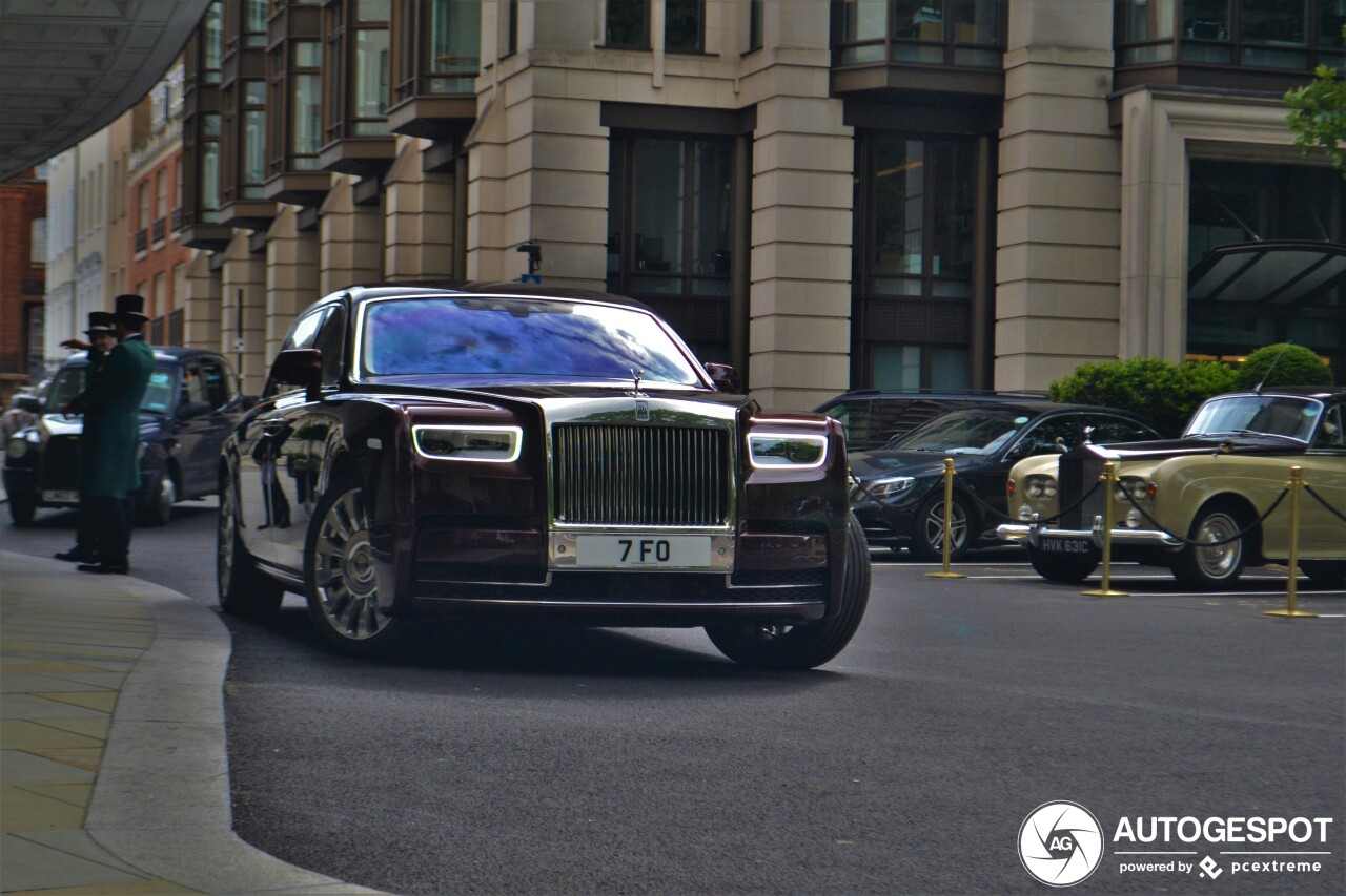 Rolls-Royce Phantom VIII EWB