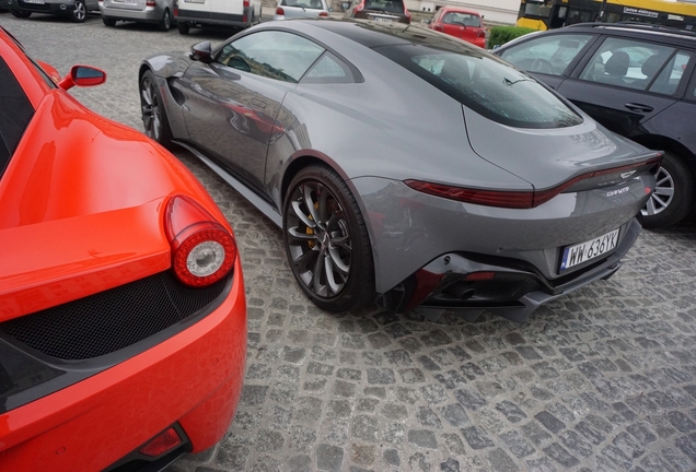 Aston Martin V8 Vantage 2018