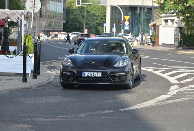 Porsche 971 Panamera Turbo Sport Turismo