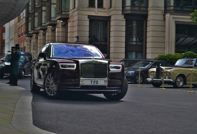 Rolls-Royce Phantom VIII EWB