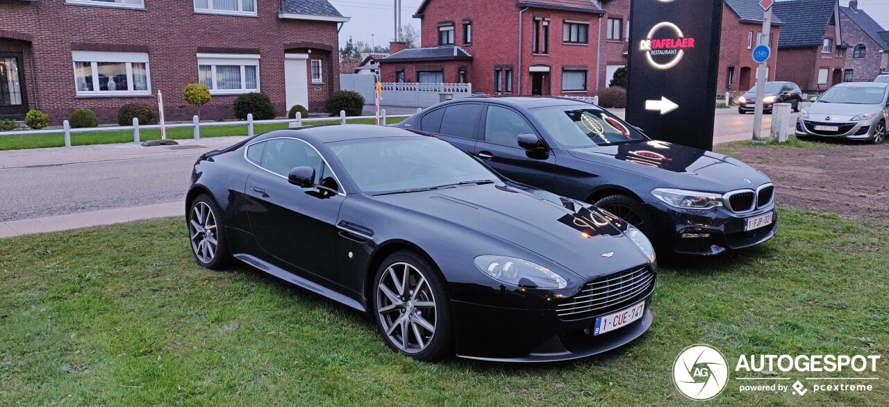 Aston Martin V8 Vantage