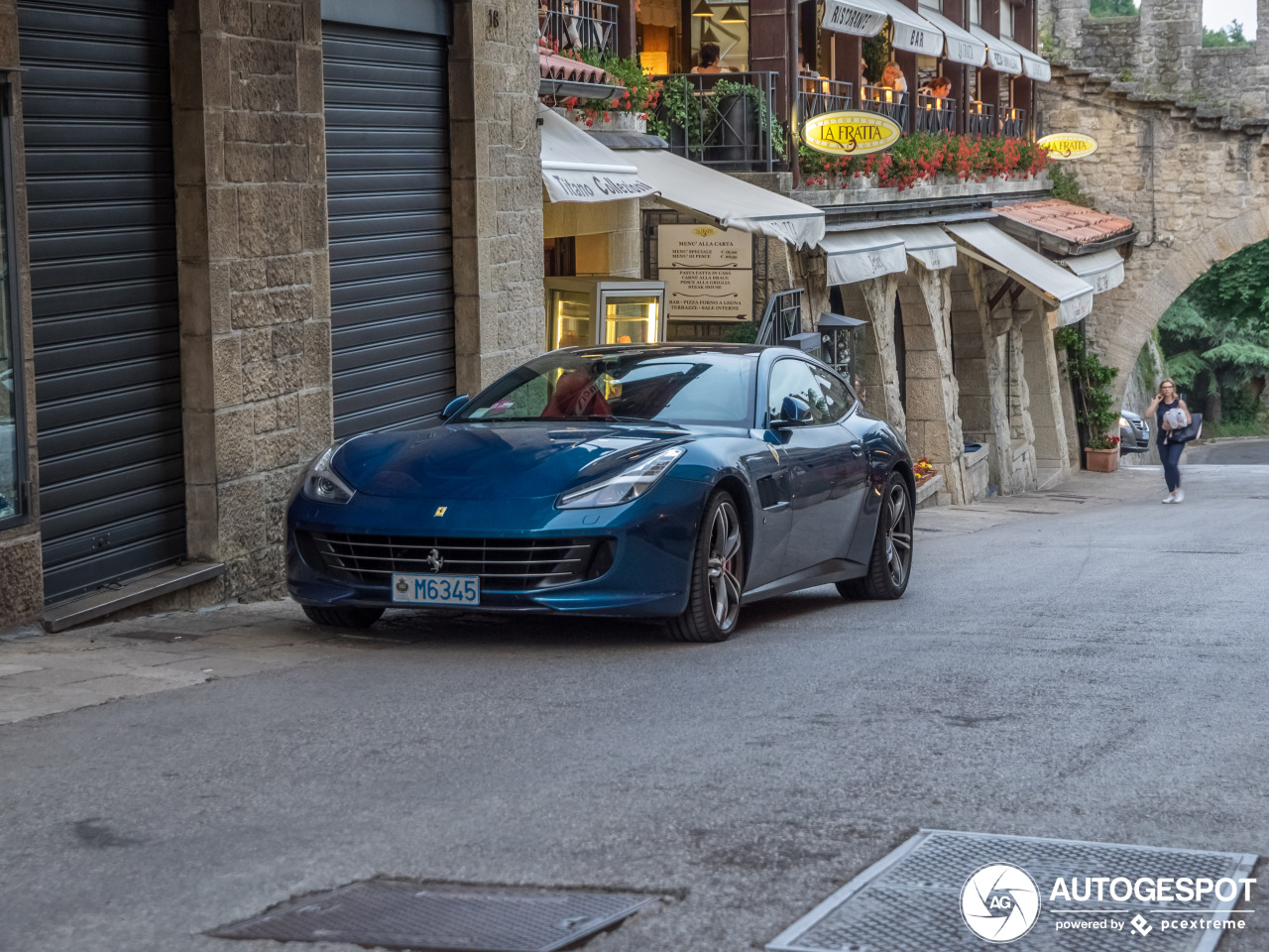 Ferrari GTC4Lusso