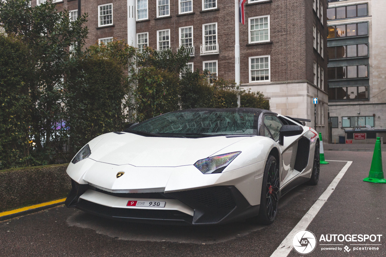 Lamborghini Aventador LP750-4 SuperVeloce Roadster