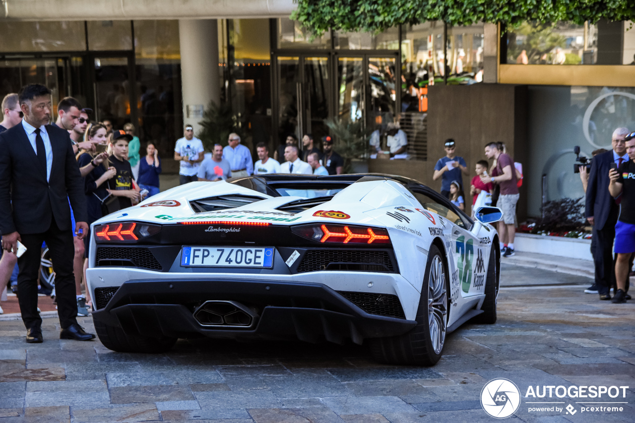 Lamborghini Aventador S LP740-4 Roadster