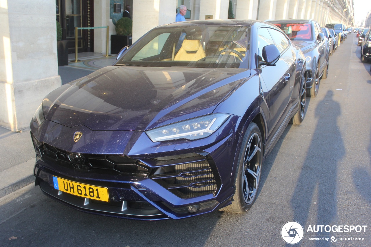 Lamborghini Urus