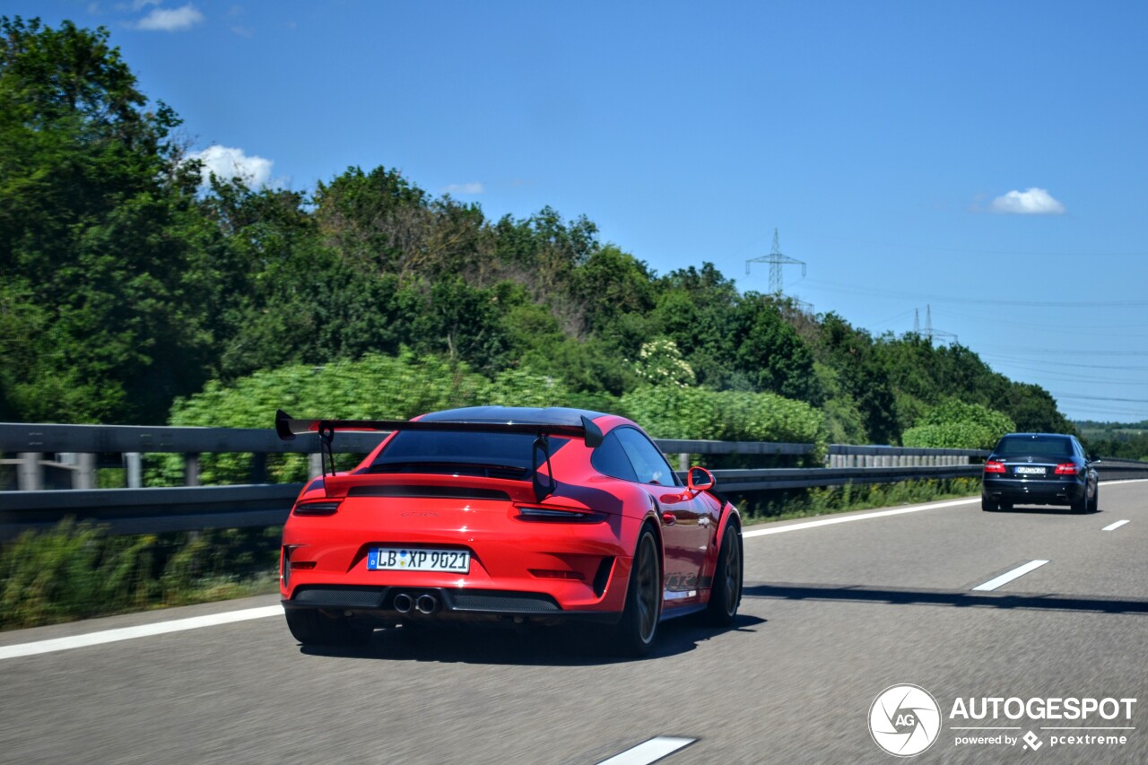 Porsche 991 GT3 RS MkII Weissach Package