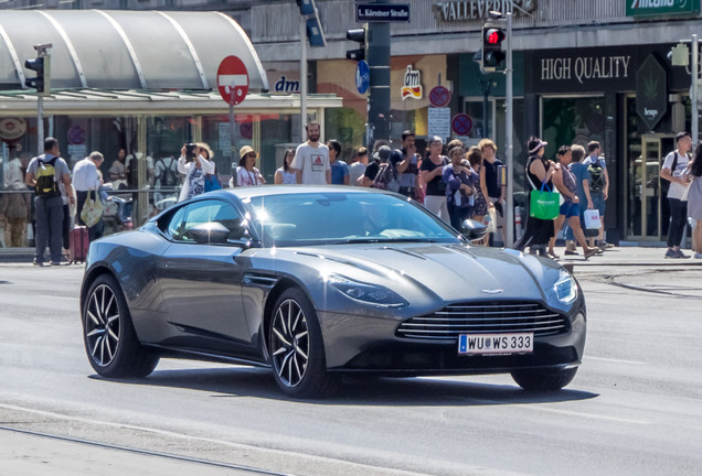 Aston Martin DB11