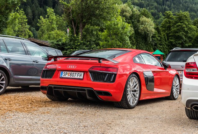 Audi R8 V10 Plus 2015