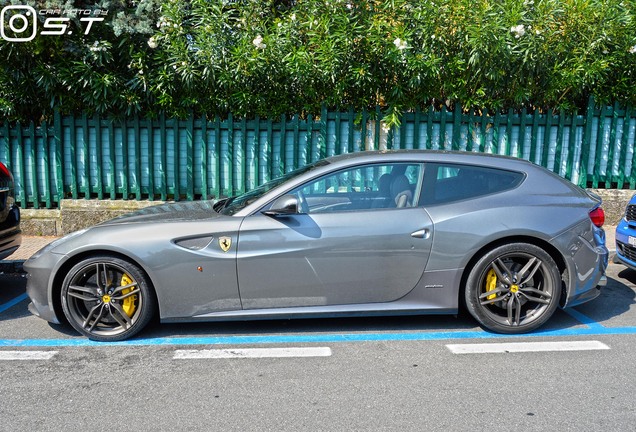 Ferrari FF