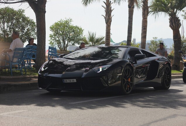 Lamborghini Aventador LP700-4 Roadster