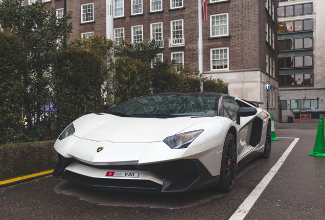 Lamborghini Aventador LP750-4 SuperVeloce Roadster