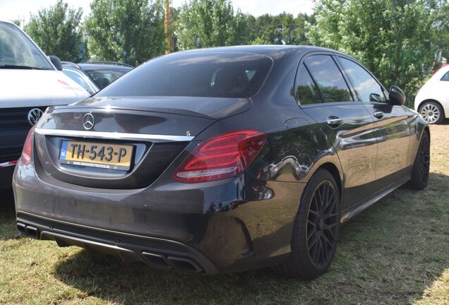 Mercedes-AMG C 63 S W205