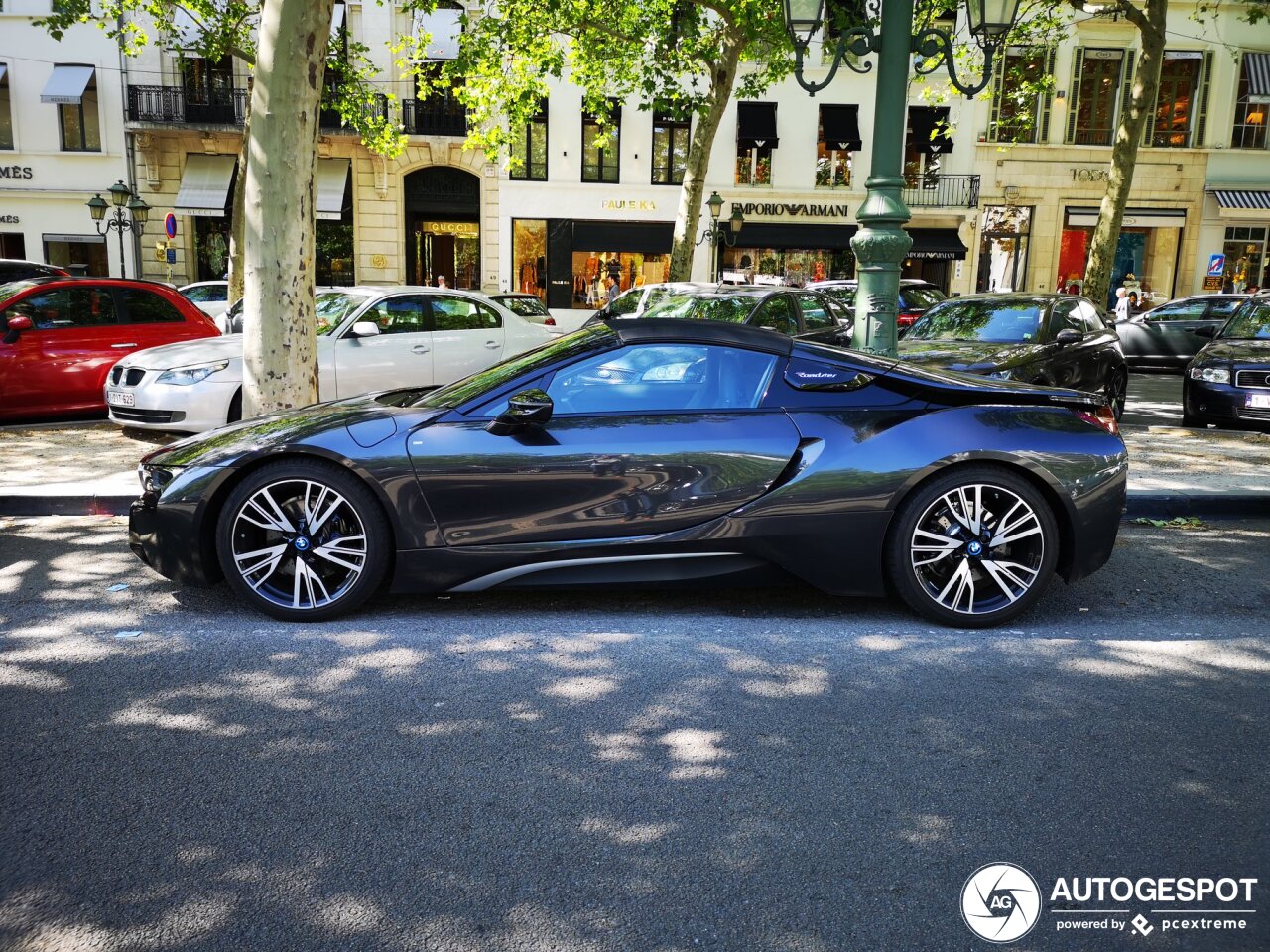 BMW i8 Roadster