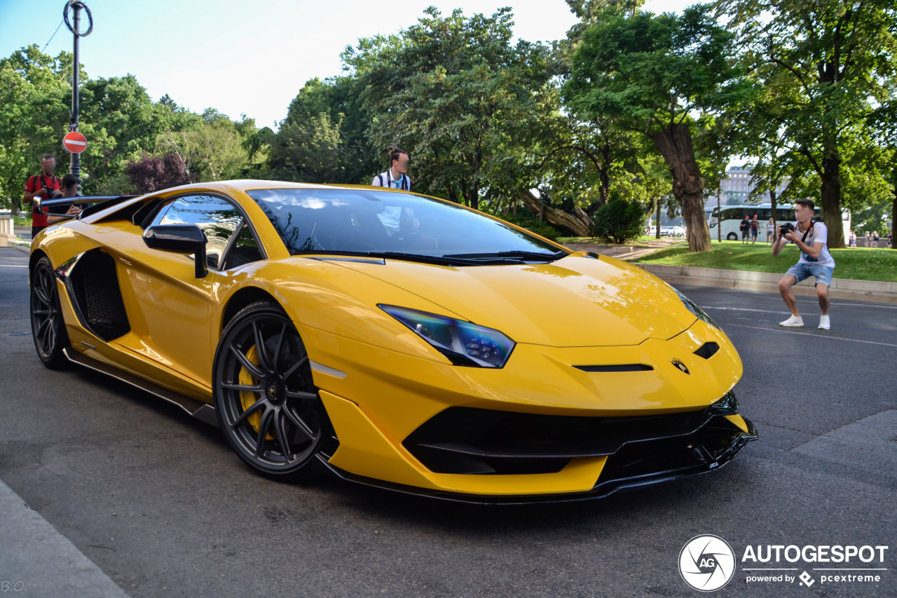 Lamborghini Aventador LP770-4 SVJ