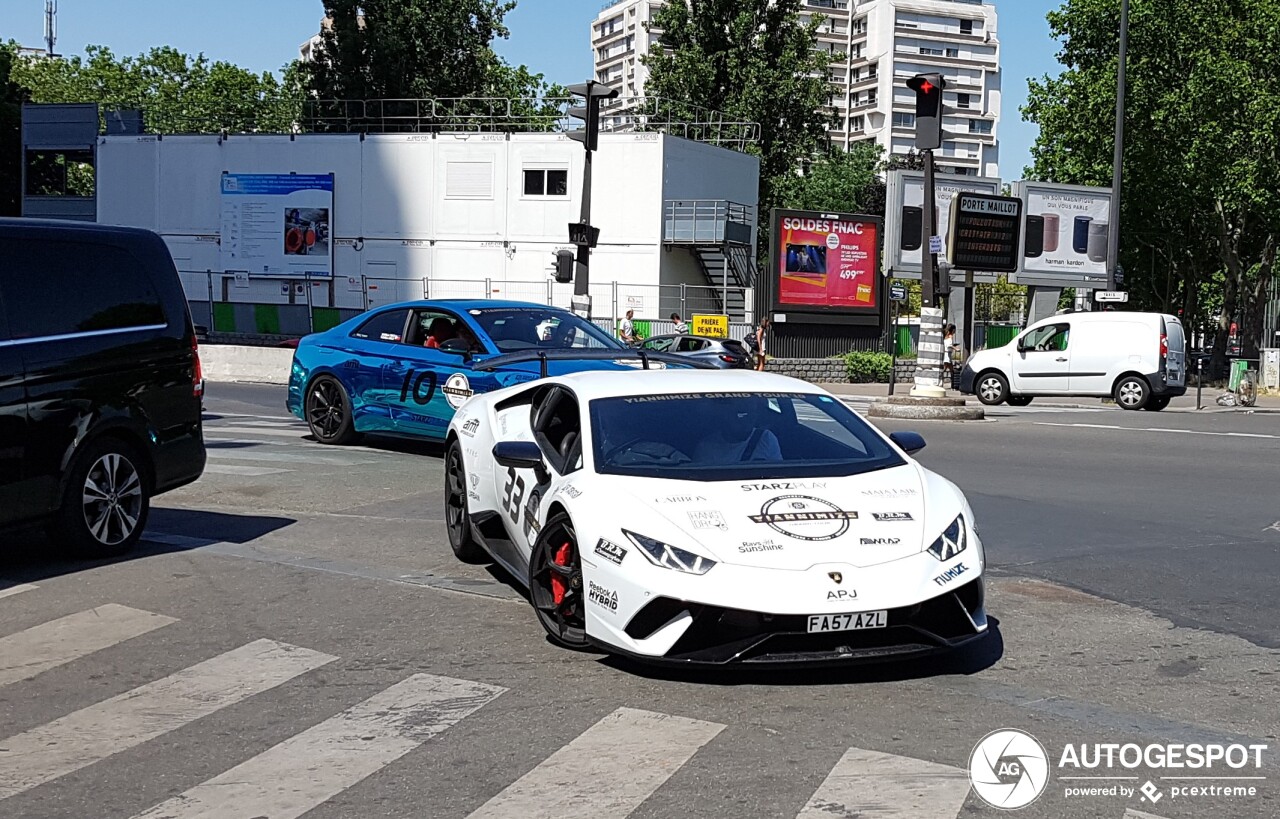 Lamborghini Huracán LP640-4 Performante