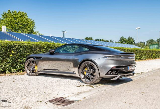 Aston Martin DBS Superleggera