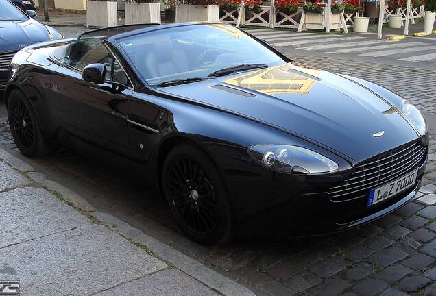 Aston Martin V8 Vantage Roadster