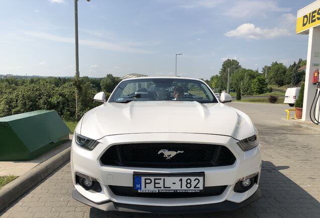 Ford Mustang GT Convertible 2015