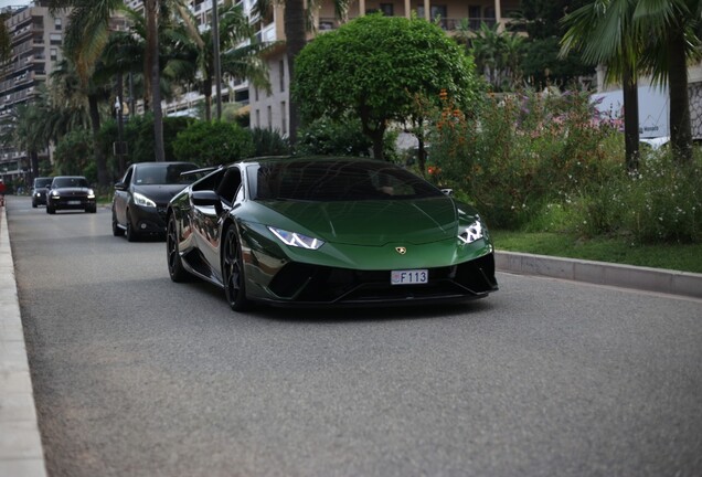 Lamborghini Huracán LP640-4 Performante