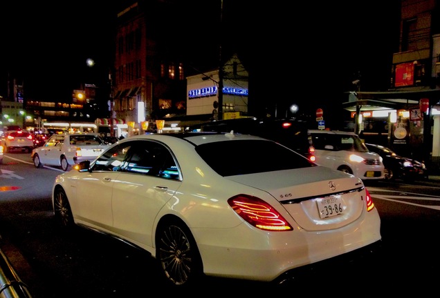 Mercedes-Benz S 65 AMG V222