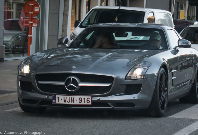 Mercedes-Benz SLS AMG