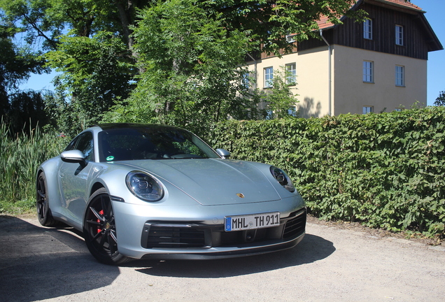 Porsche 992 Carrera S