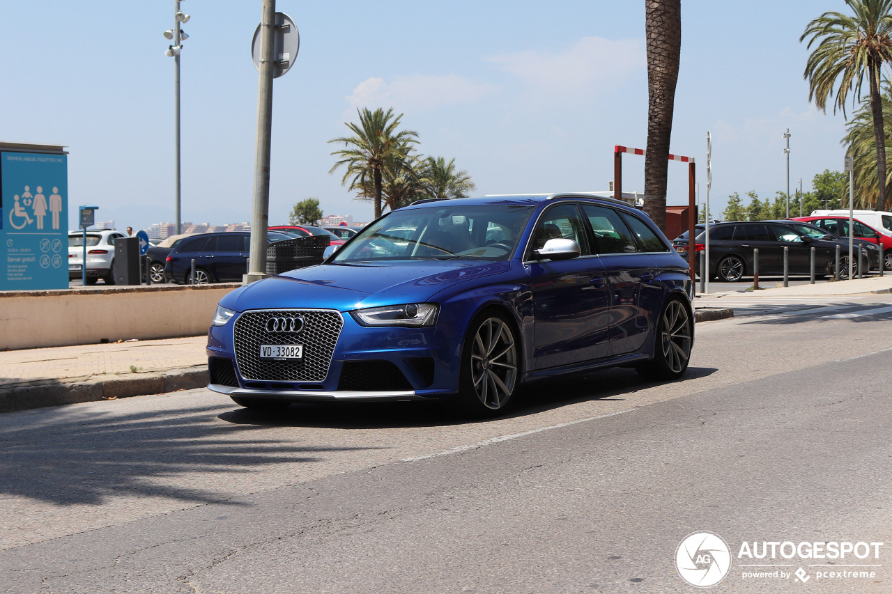 Audi RS4 Avant B8