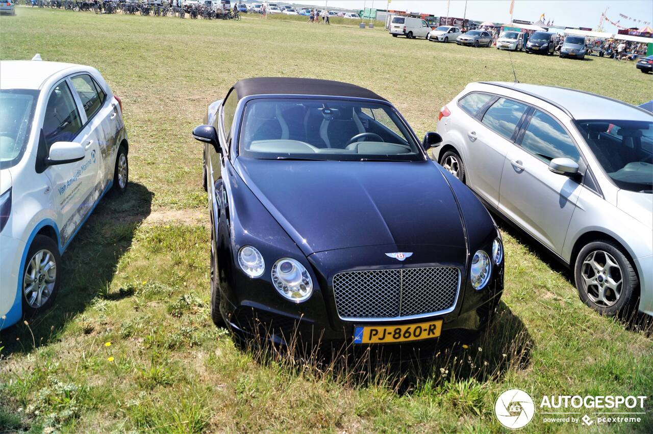 Bentley Continental GTC V8 2016