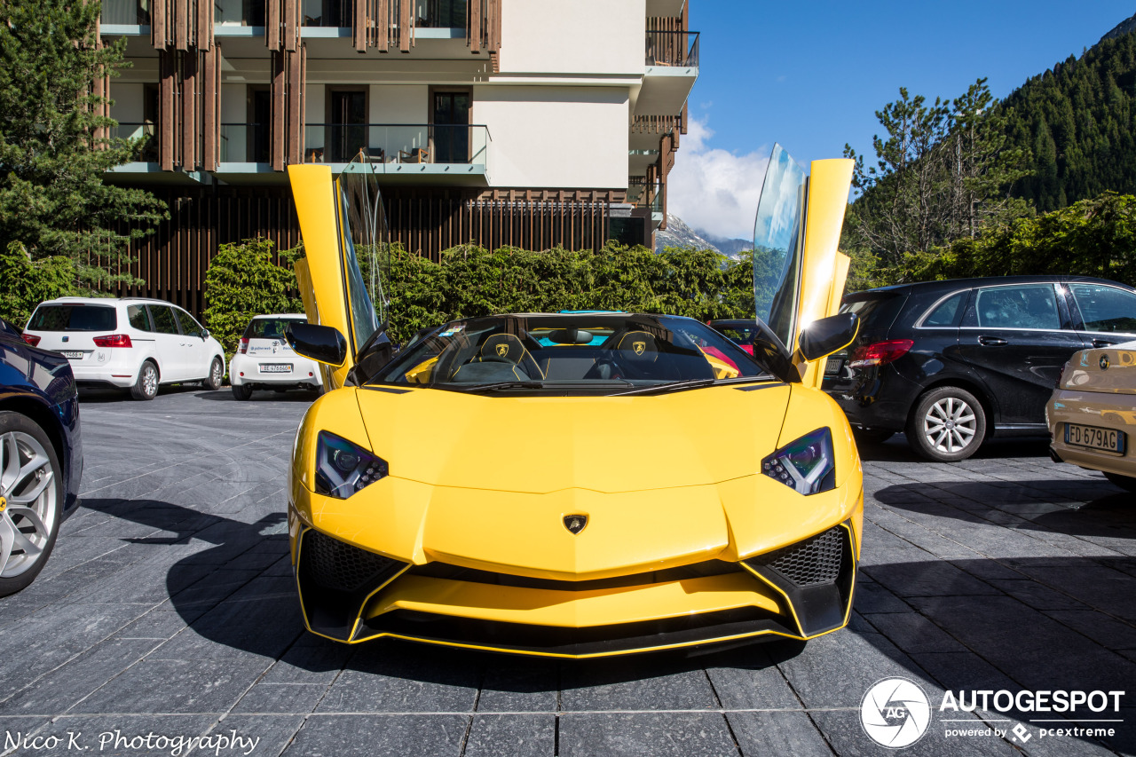 Lamborghini Aventador LP750-4 SuperVeloce Roadster