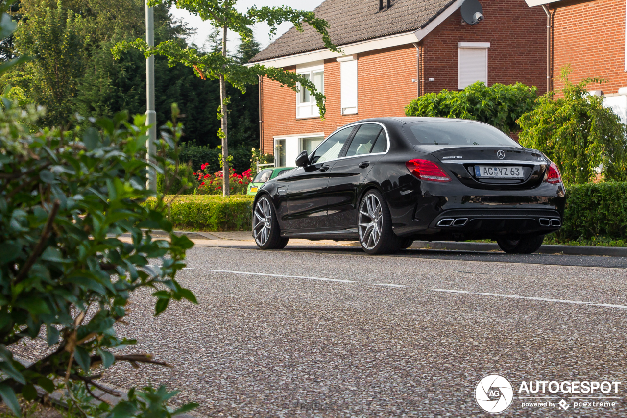 Mercedes-AMG C 63 W205