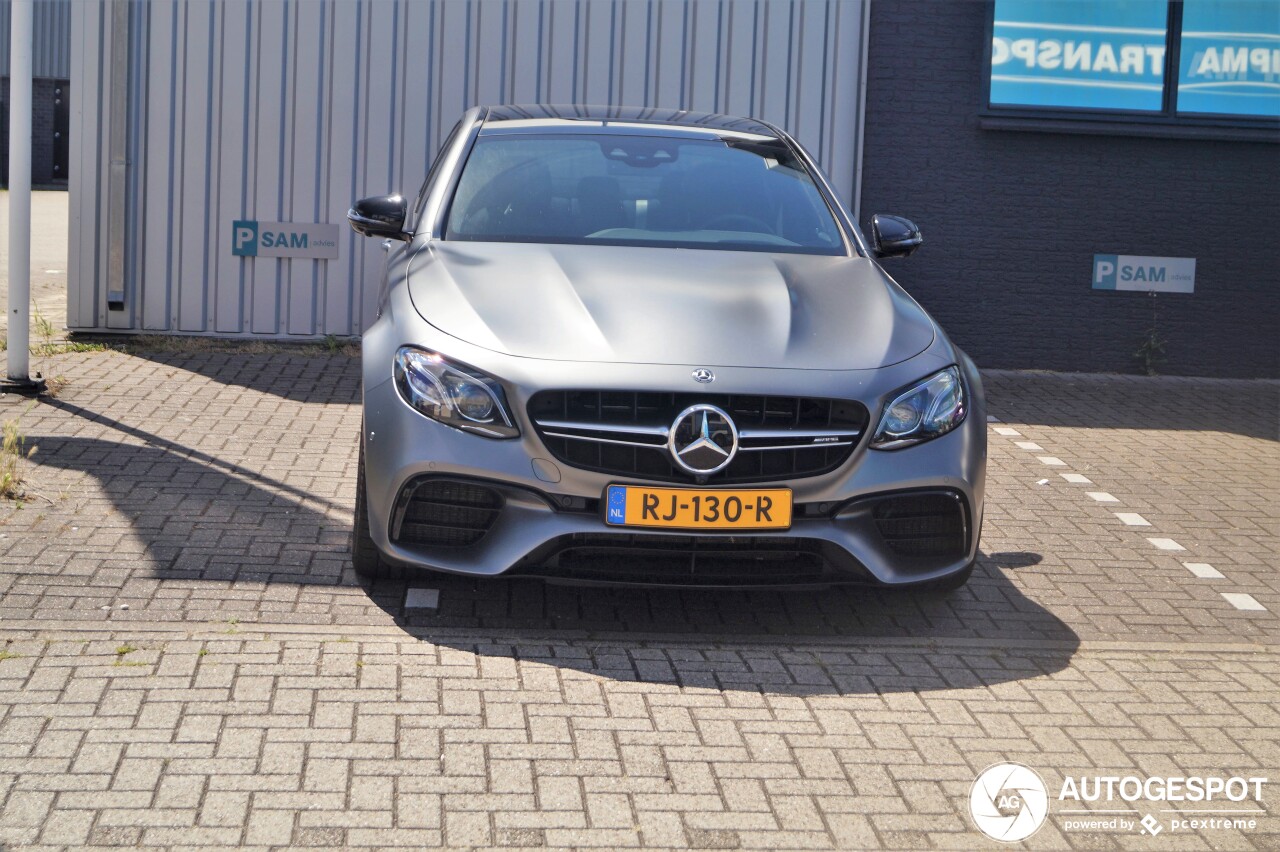 Mercedes-AMG E 63 S W213