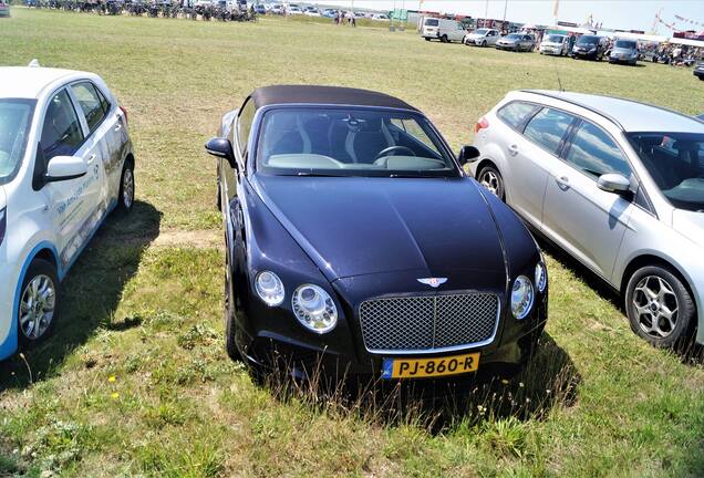 Bentley Continental GTC V8 2016