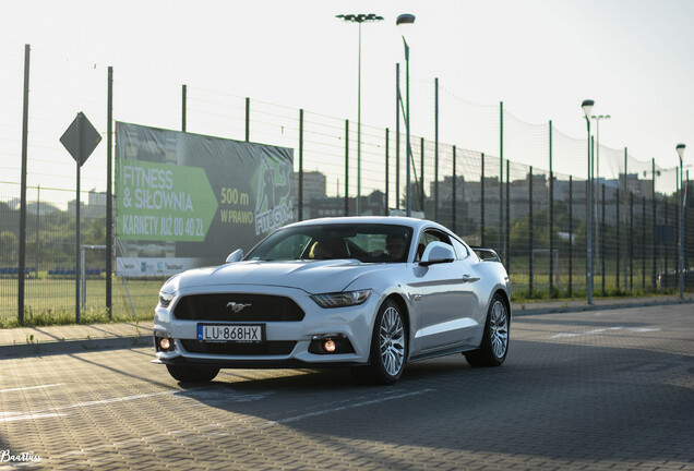 Ford Mustang GT 2015